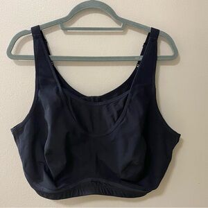 Syrokan sports bra size 46E black wireless plus size lightly lined medium impact